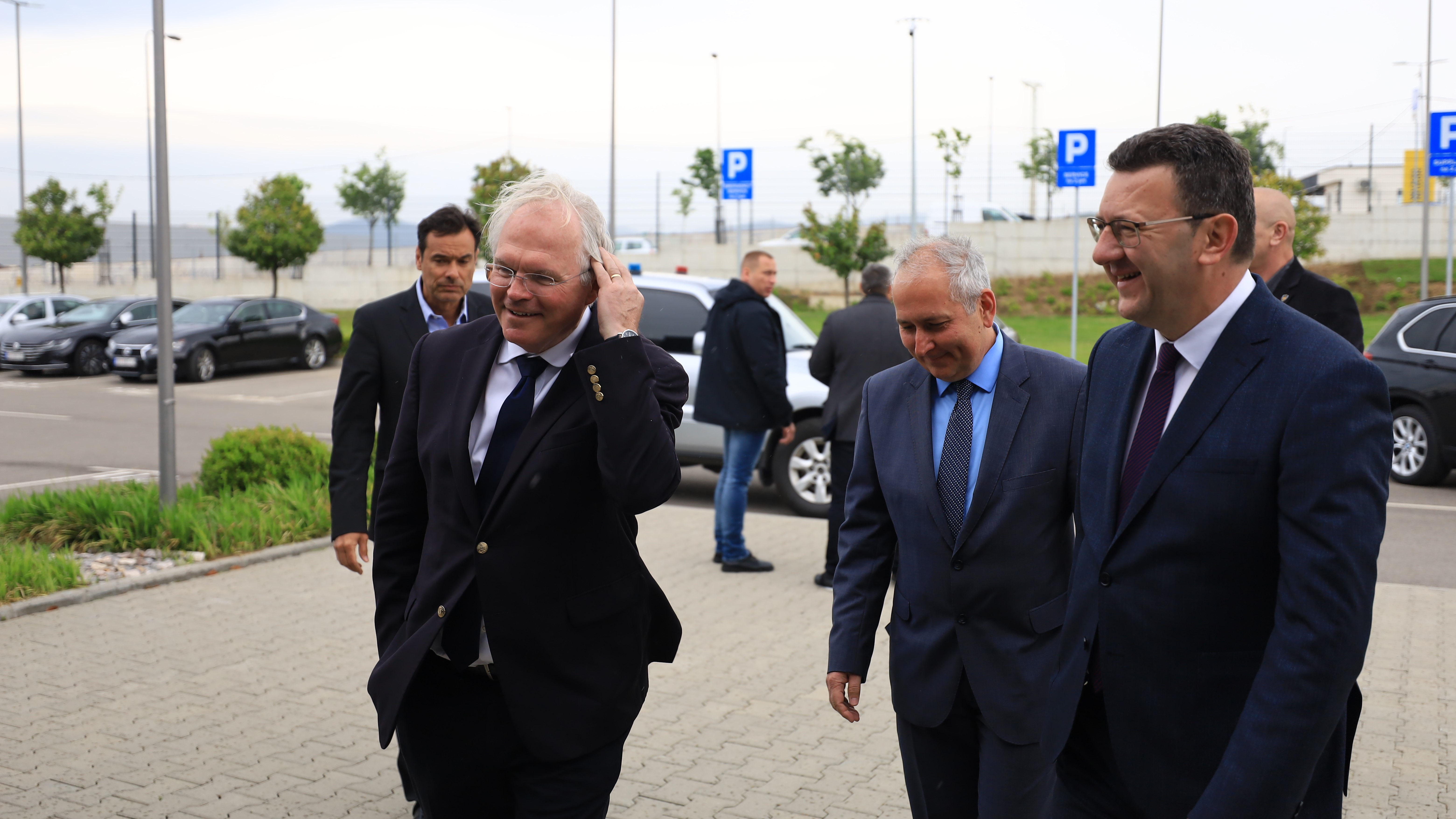 Oracle osniva prvi regionalni centar u kragujevačkom Državnom data centru